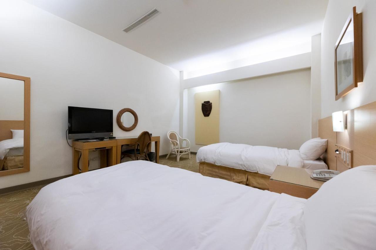 Dongxu Resort Hotel Kota Hualien Bagian luar foto